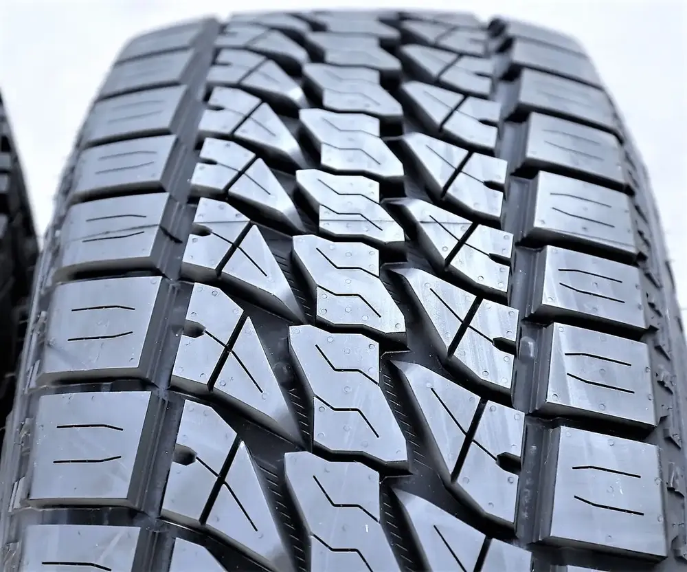 245/65R17 LION SPORT A/T 111T XL Fits: 2004 Jeep Grand Cherokee Overland. 2019 Jeep Cherokee Trailhawk Elite
